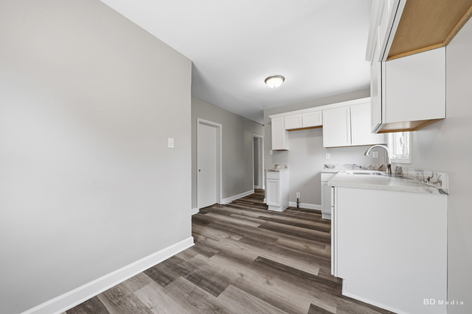 3112 Halsted Street Property Photo 9