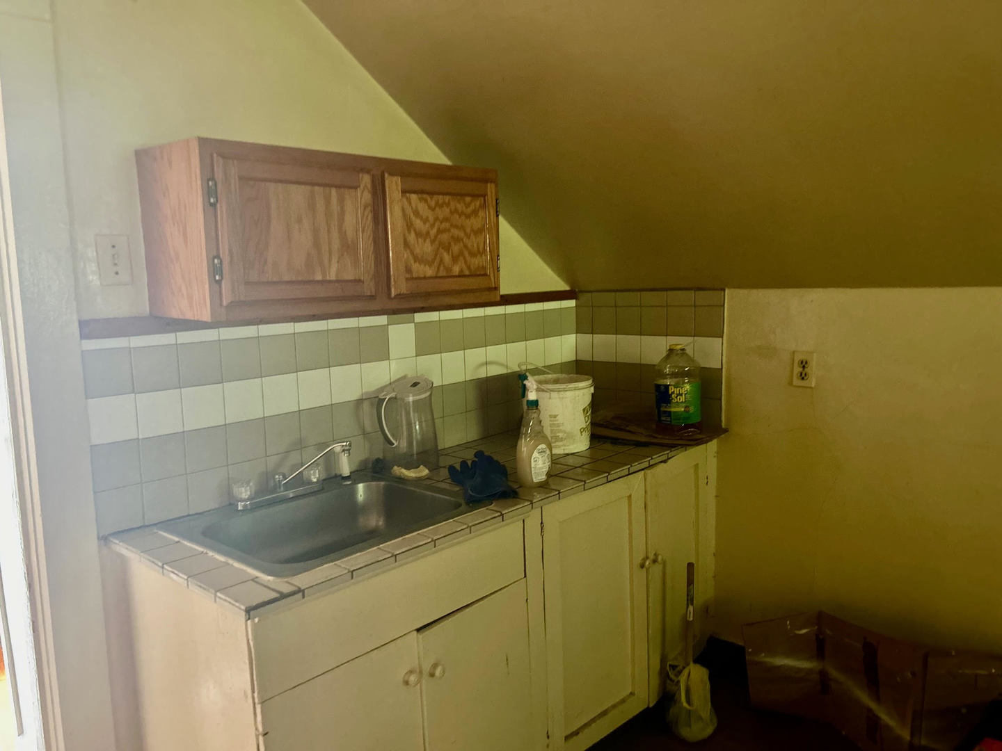 2848 E 79th Street Property Photo 5