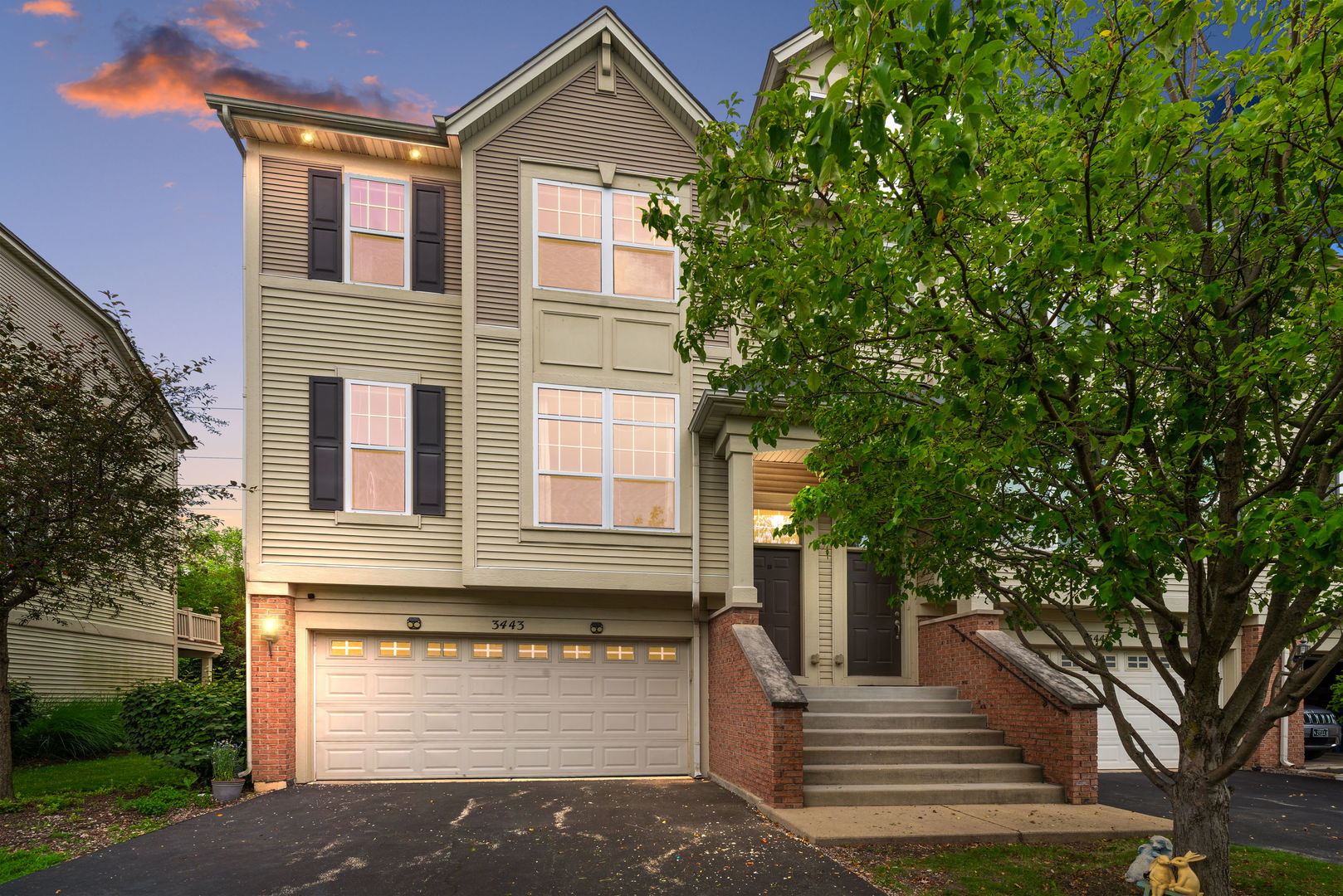 3443 BRADBURY Circle Property Photo 1