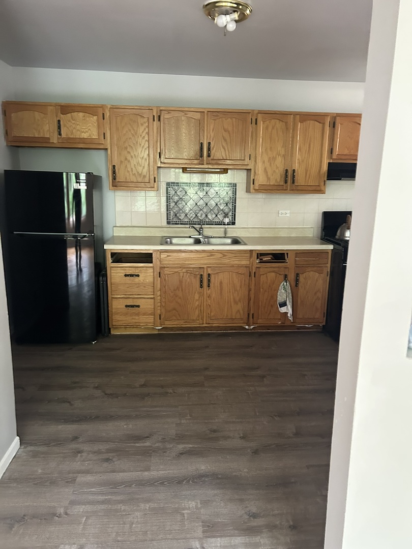 9032 S Dauphin Avenue 2n Property Photo 5