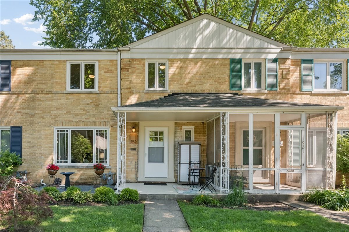 1923 Grant Street Property Photo 1