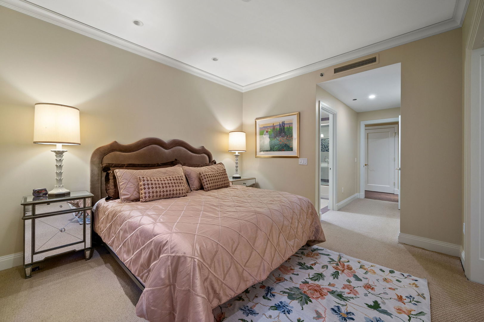 840 N Lake Shore Drive 603 Property Photo 20