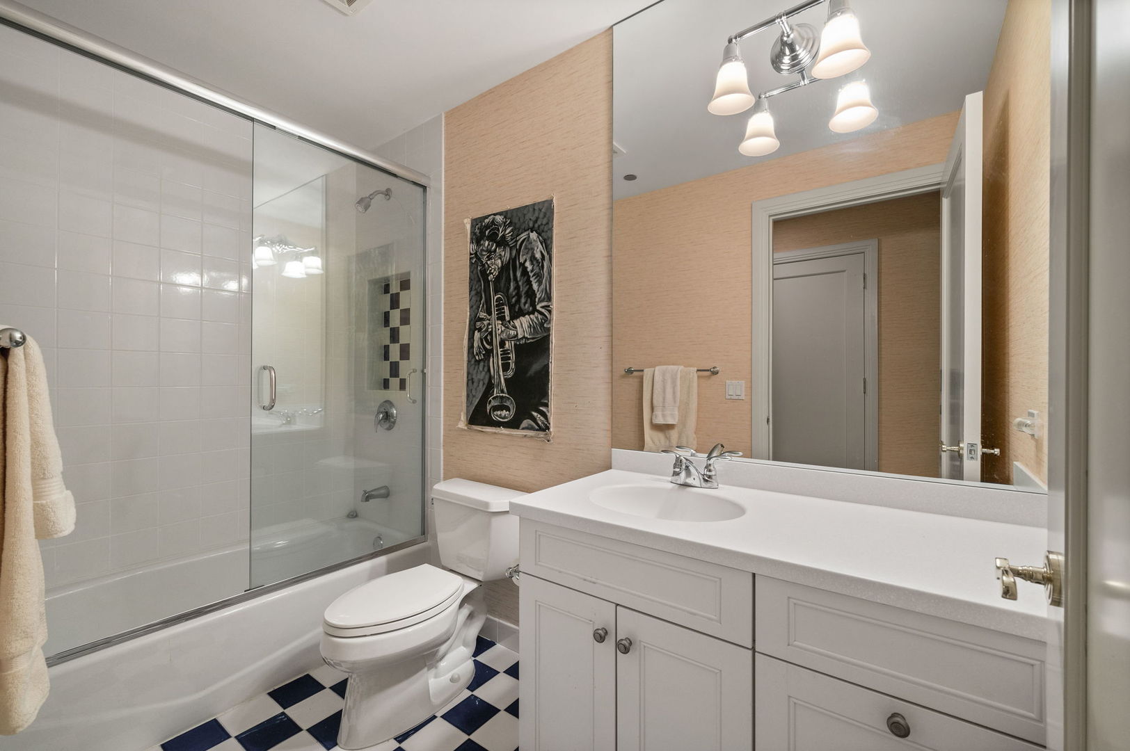 840 N Lake Shore Drive 603 Property Photo 29