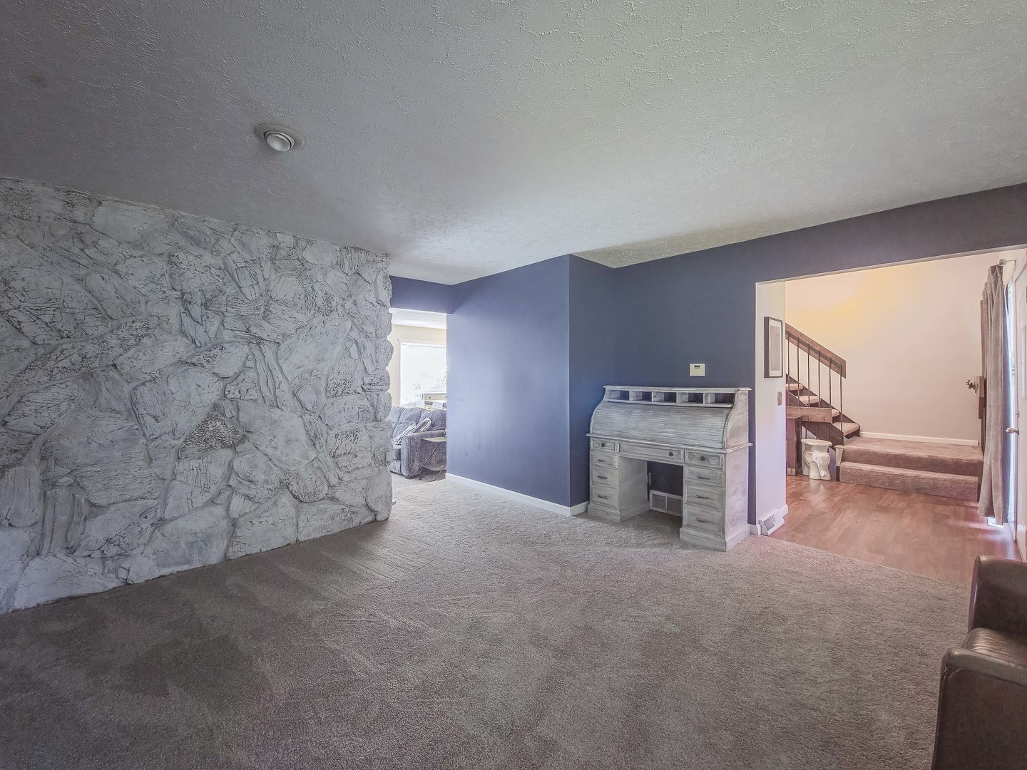 4455 Amesbury Drive Property Photo 4