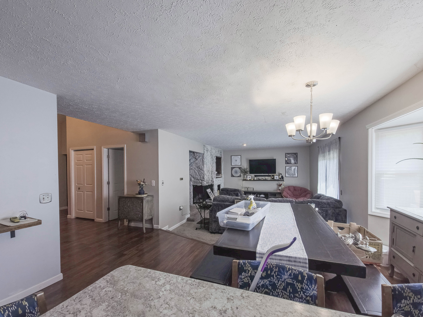 4455 Amesbury Drive Property Photo 12