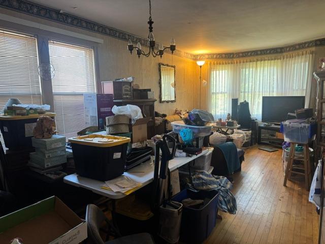 4060 N Mobile Avenue Property Photo 10