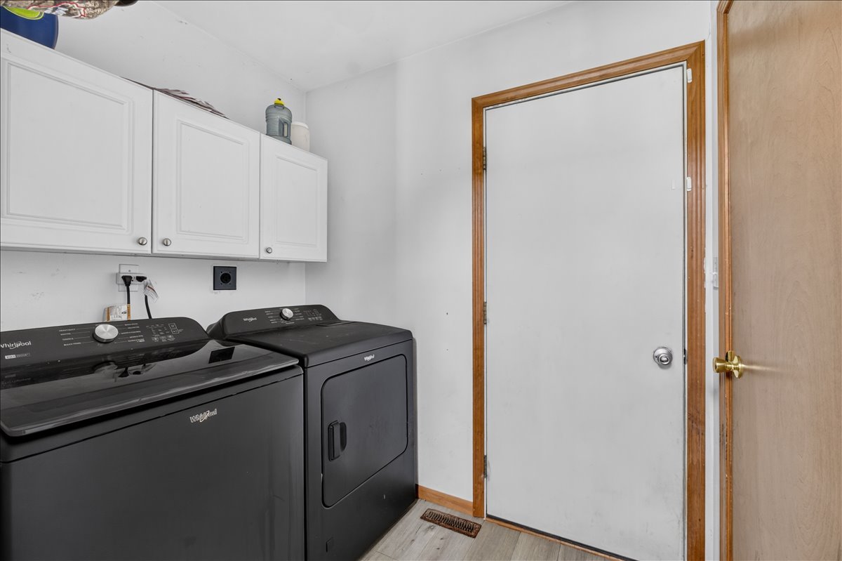 5250 Jenkins Drive Property Photo 12
