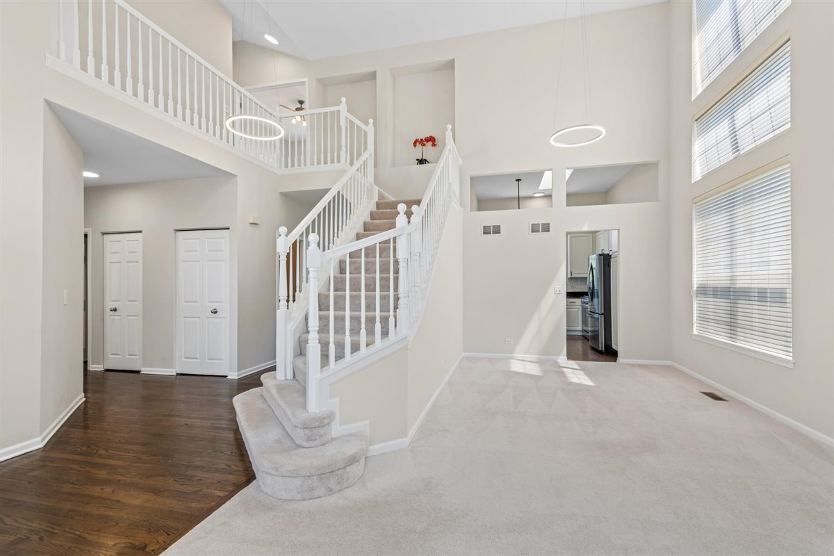 20 Prairie Pointe Lane Property Photo 3
