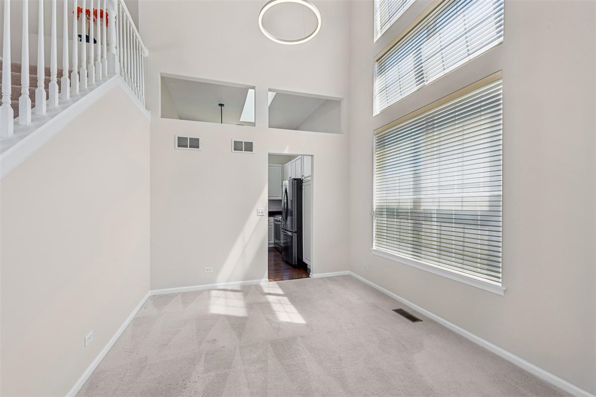20 Prairie Pointe Lane Property Photo 4