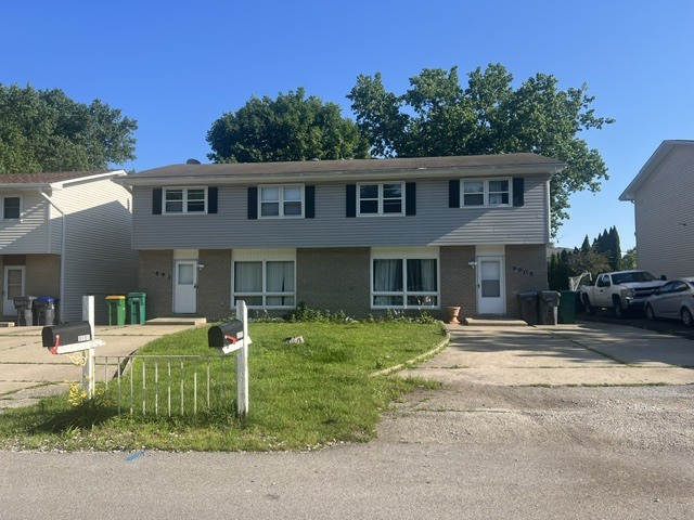 9905 W Oak Forest Drive Property Photo 1