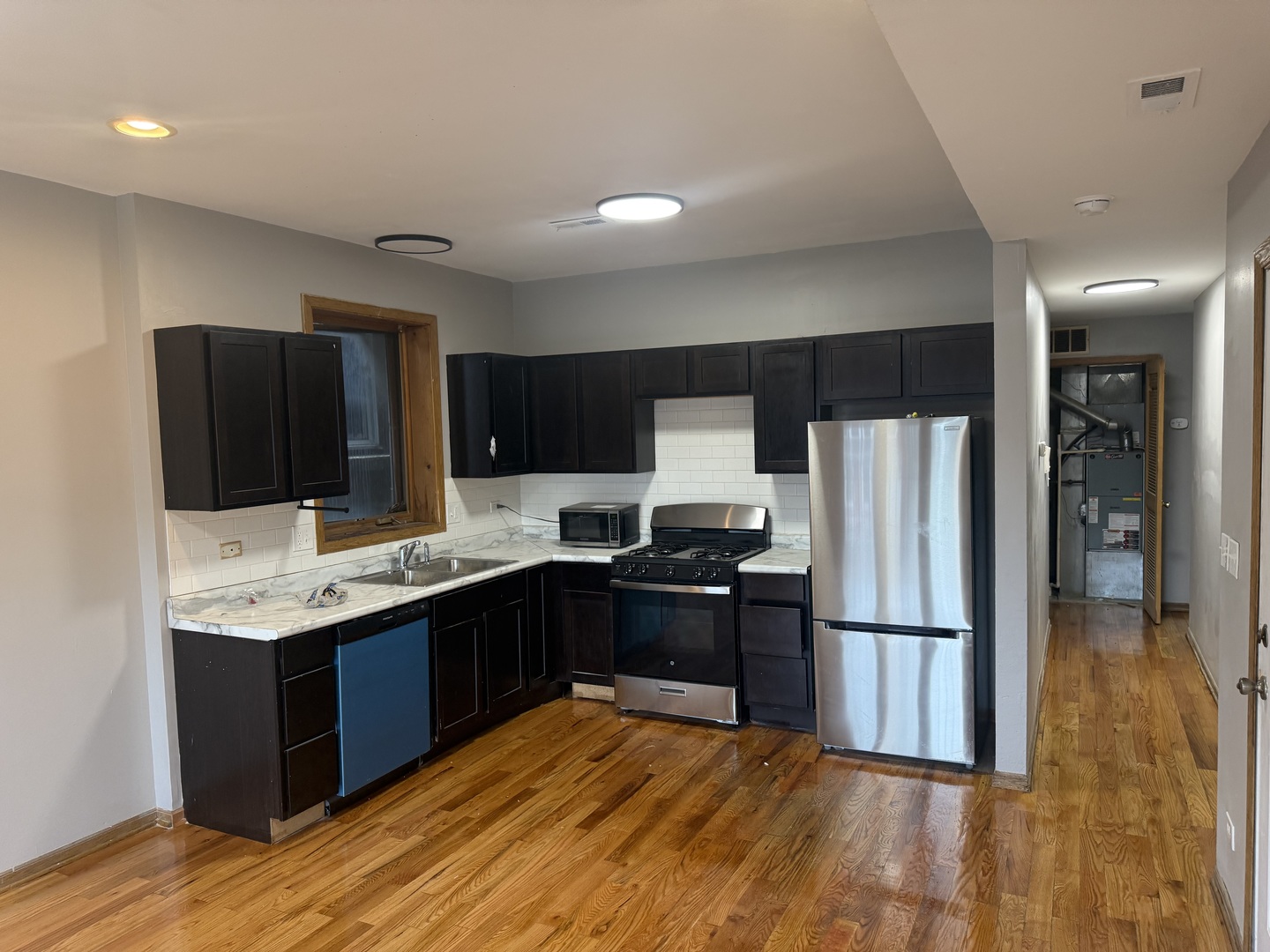 1114 S Albany Avenue 2 Property Photo 2