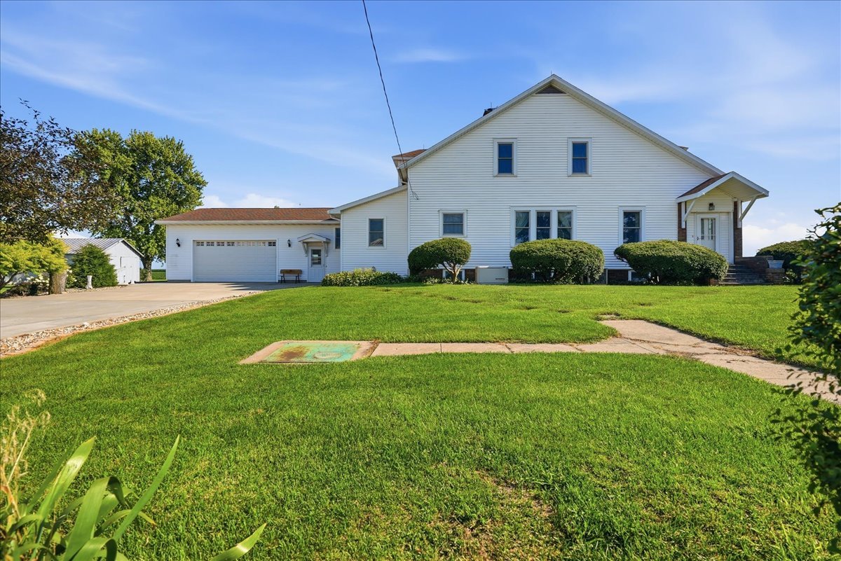 10168 N 600 E Road Property Photo 5