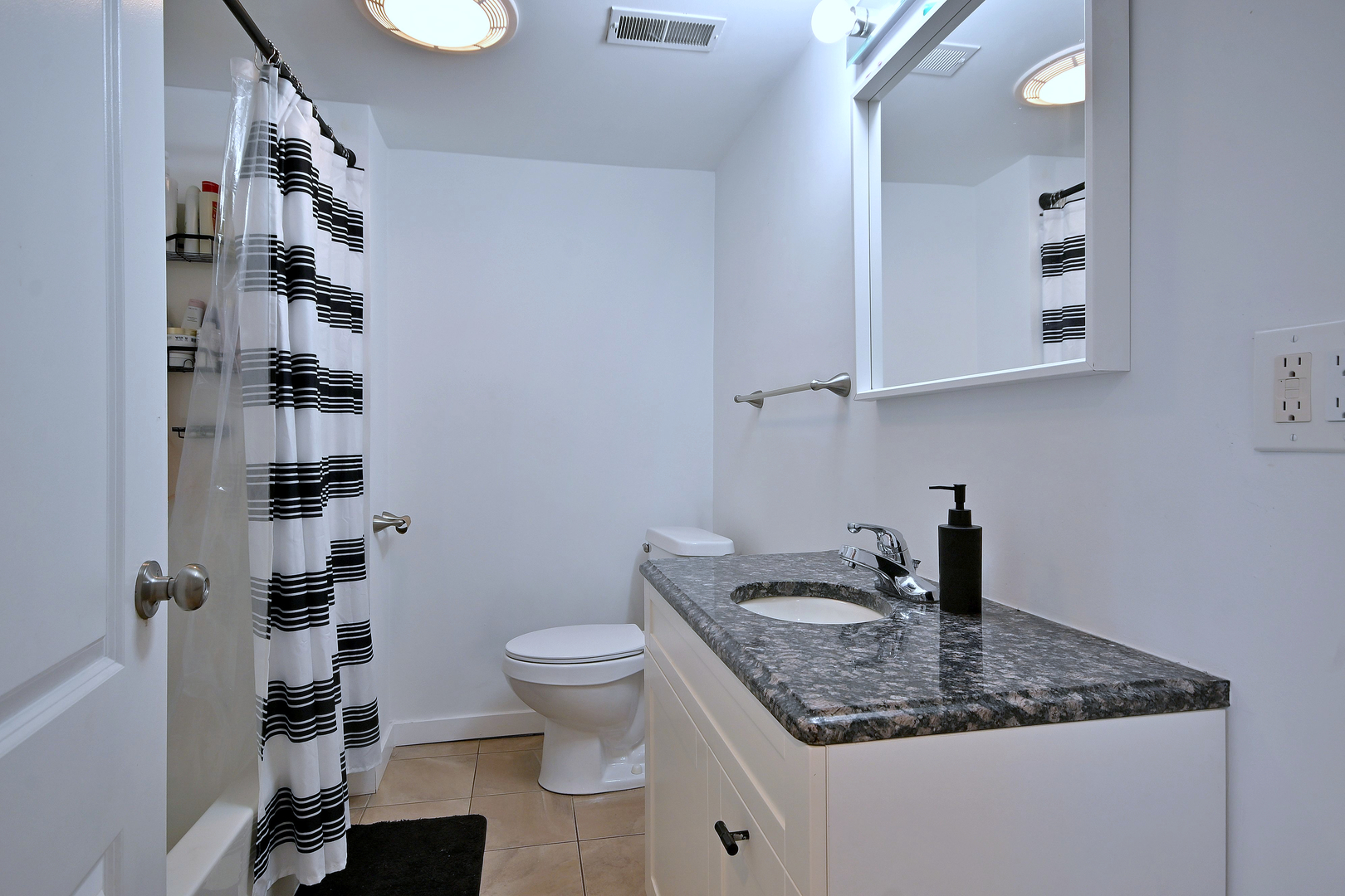 1012 N 24th Avenue Property Photo 14