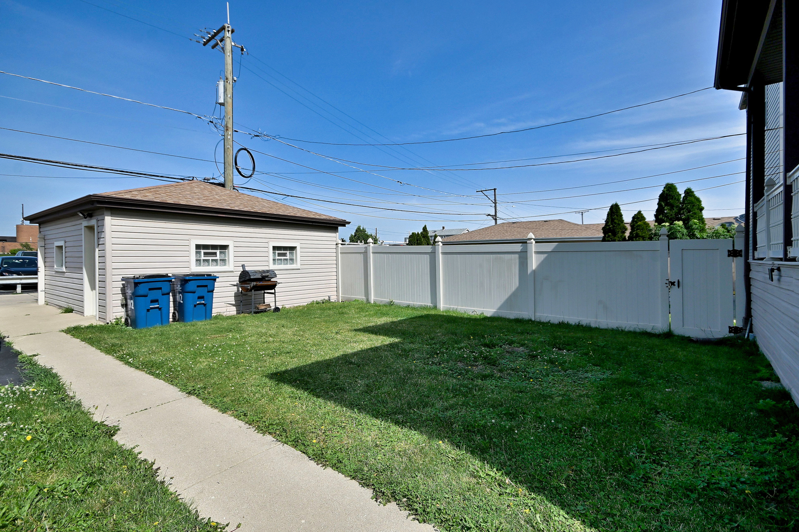 1012 N 24th Avenue Property Photo 21
