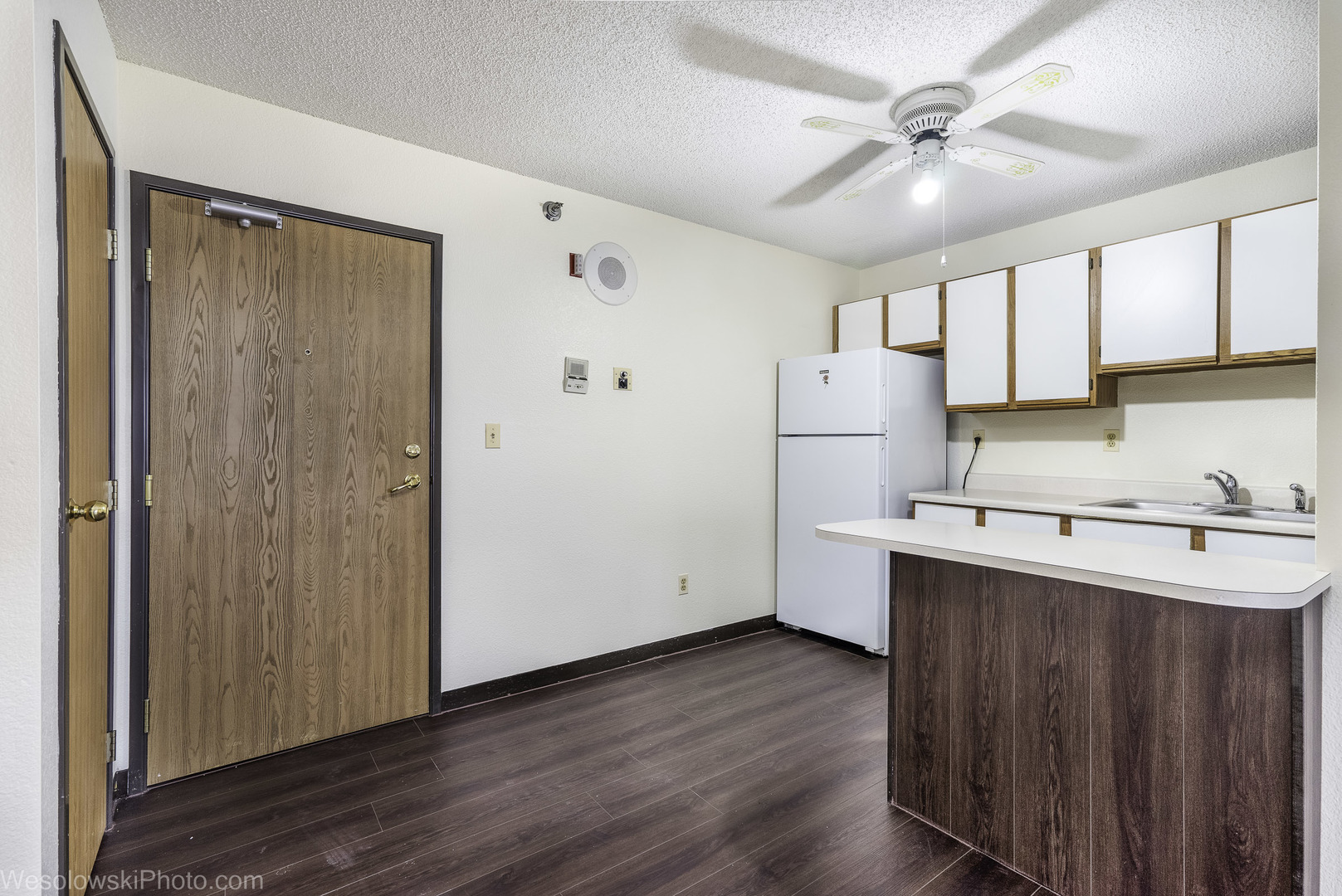 3305 Sunset Avenue 213 Property Photo 11