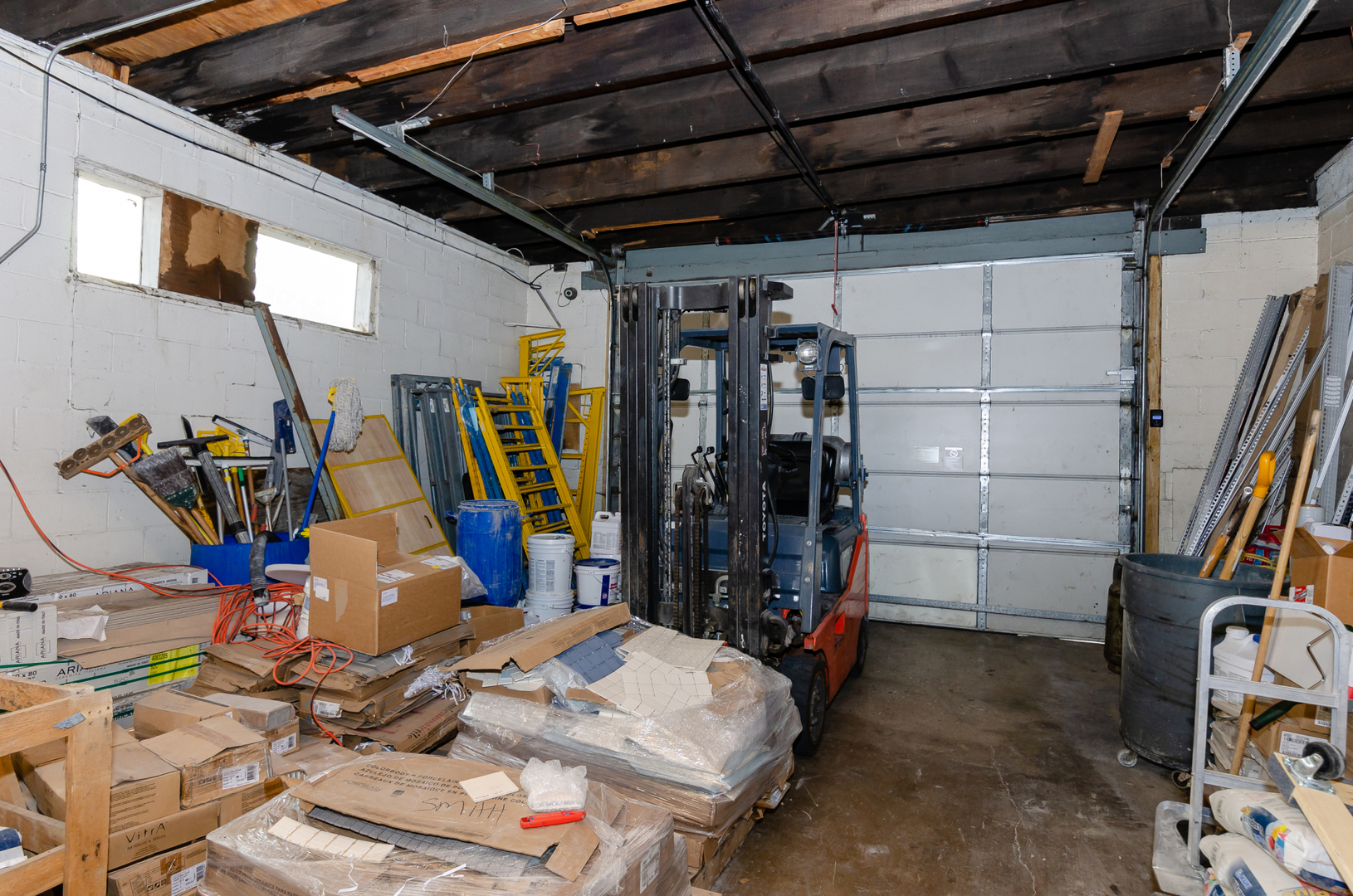 2722 S Hillock Avenue Property Photo 6