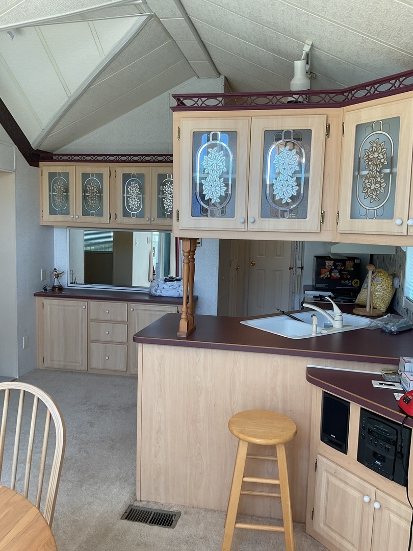 222 Rusty Scupper Property Photo 4