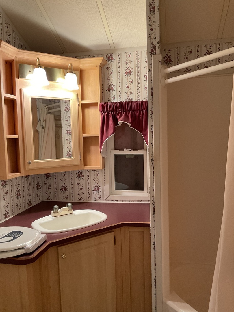 222 Rusty Scupper Property Photo 10