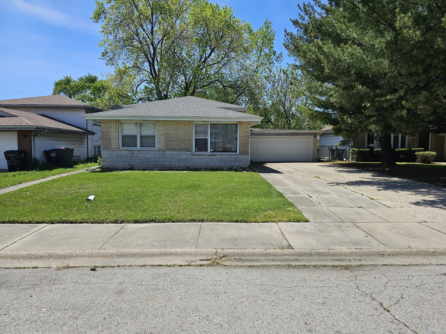 1265 Prince Drive Property Photo 1