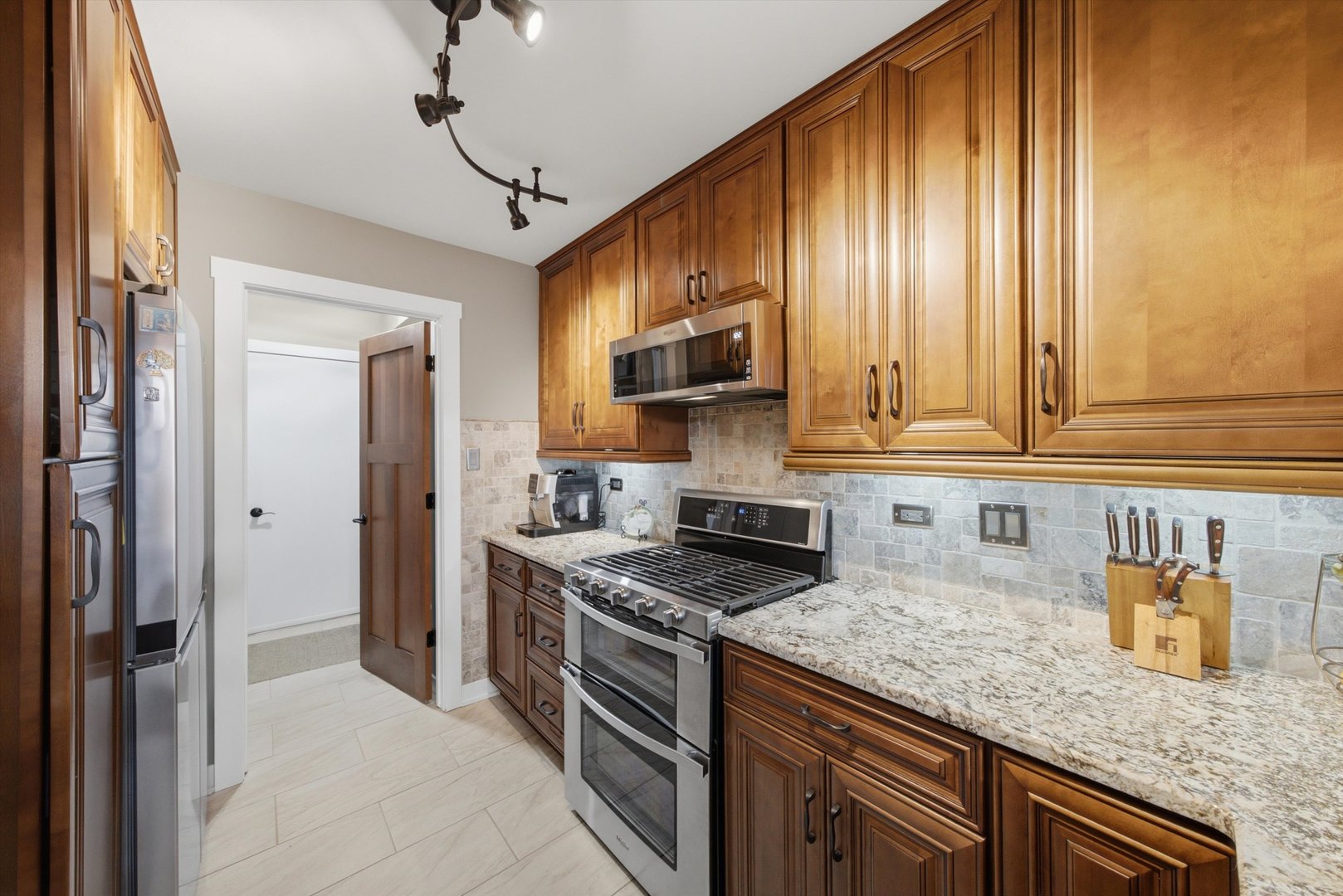 12254 S Dogwood Lane 1b Property Photo 5
