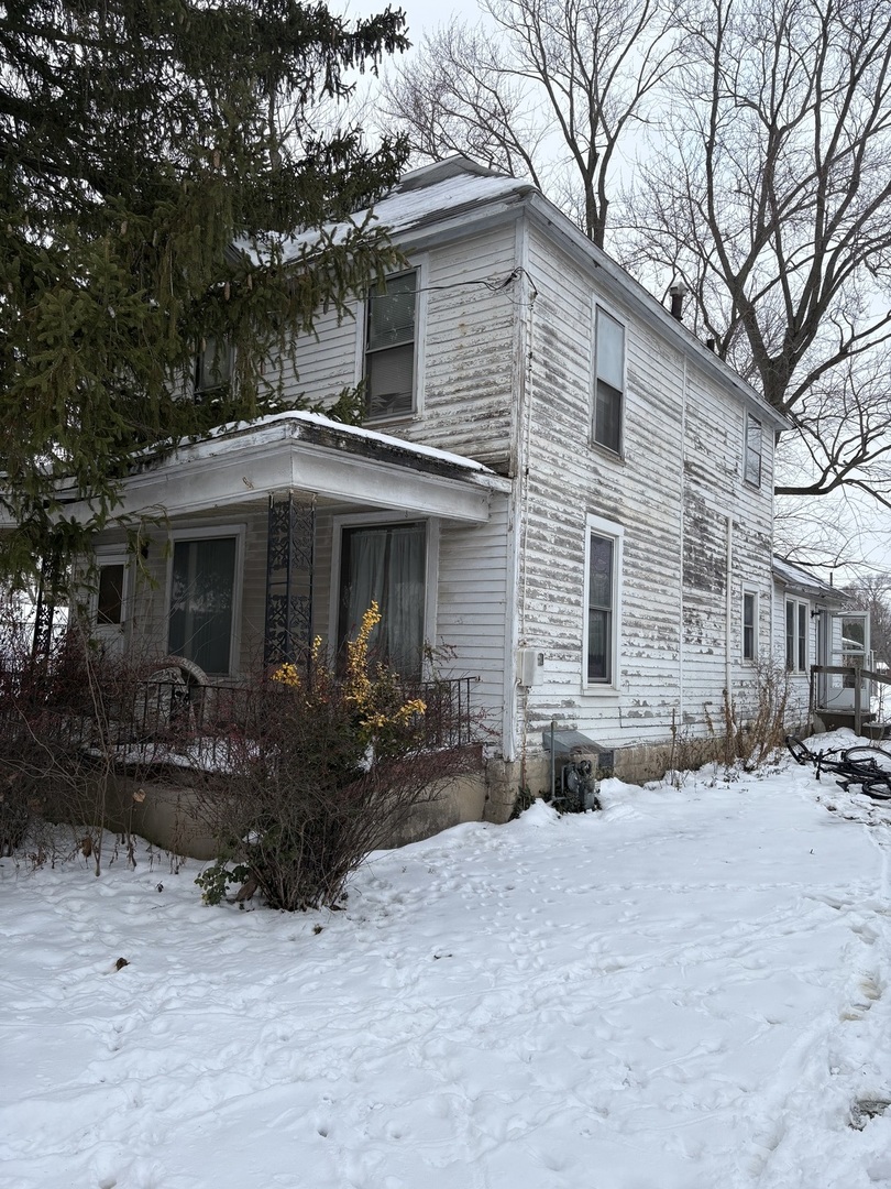 422 E Ash Street Property Photo 1