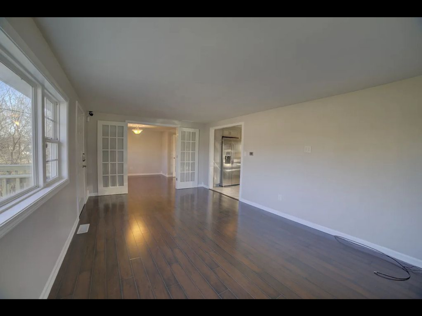 379 W North Street Property Photo 2