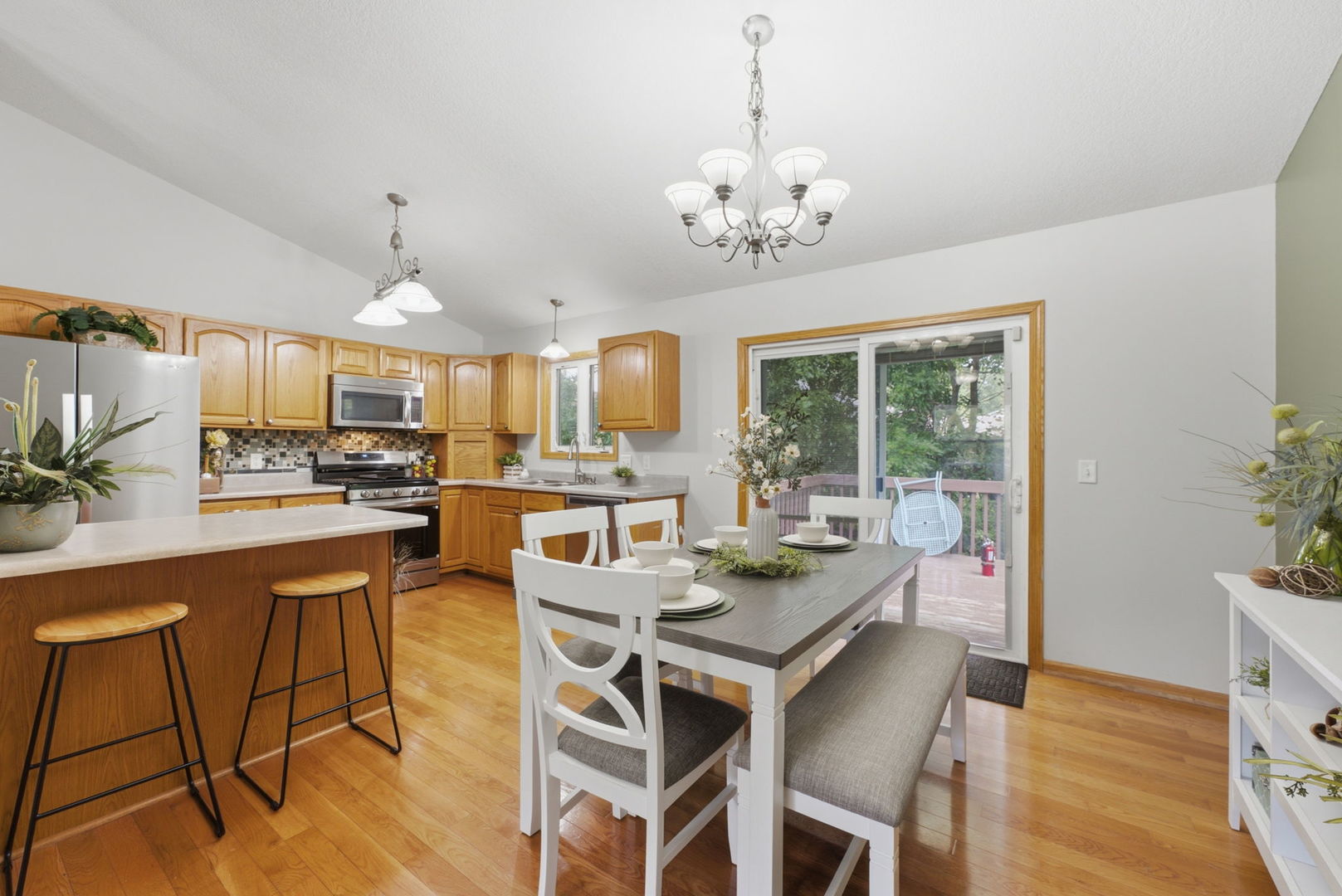 5803 Hillandale Road Property Photo 8