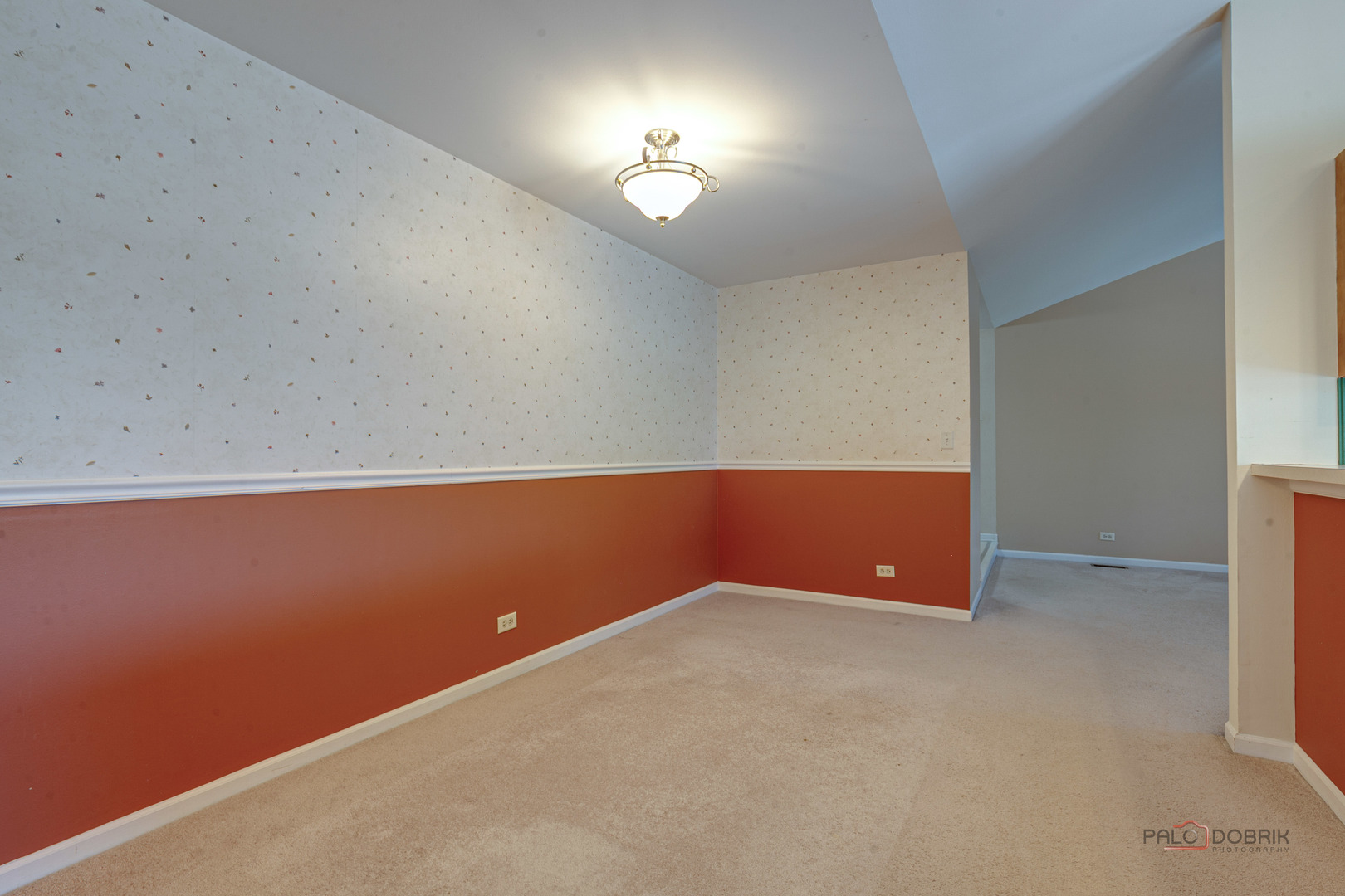 1209 Bradwell Lane E Property Photo 9