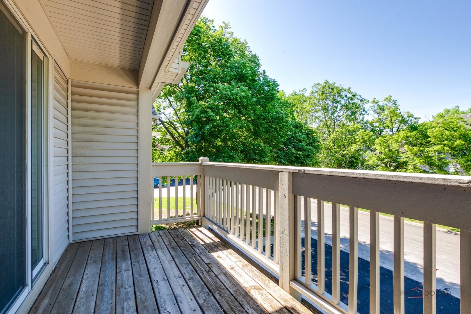 1209 Bradwell Lane E Property Photo 15