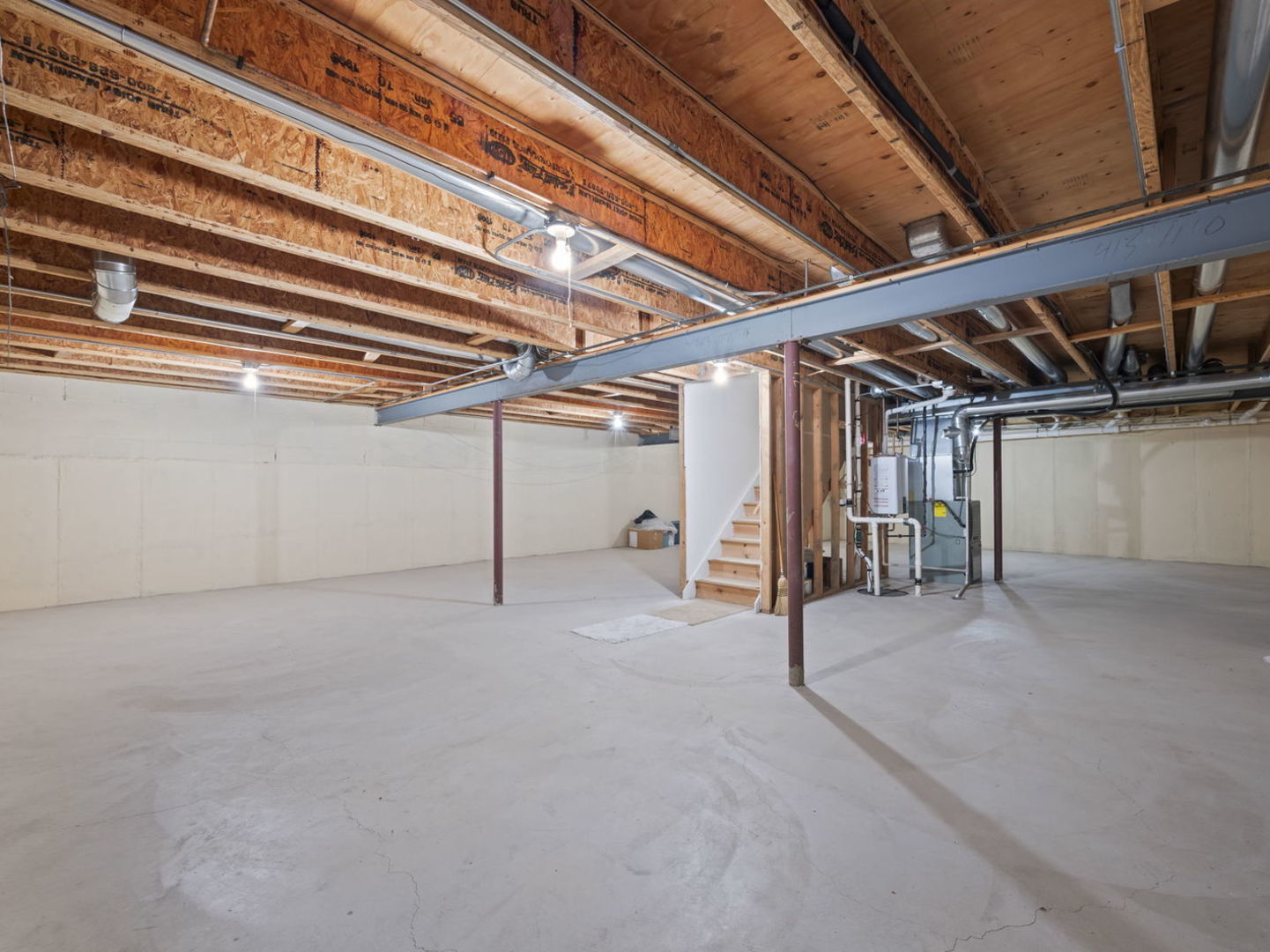 204 Jason Court Property Photo 21