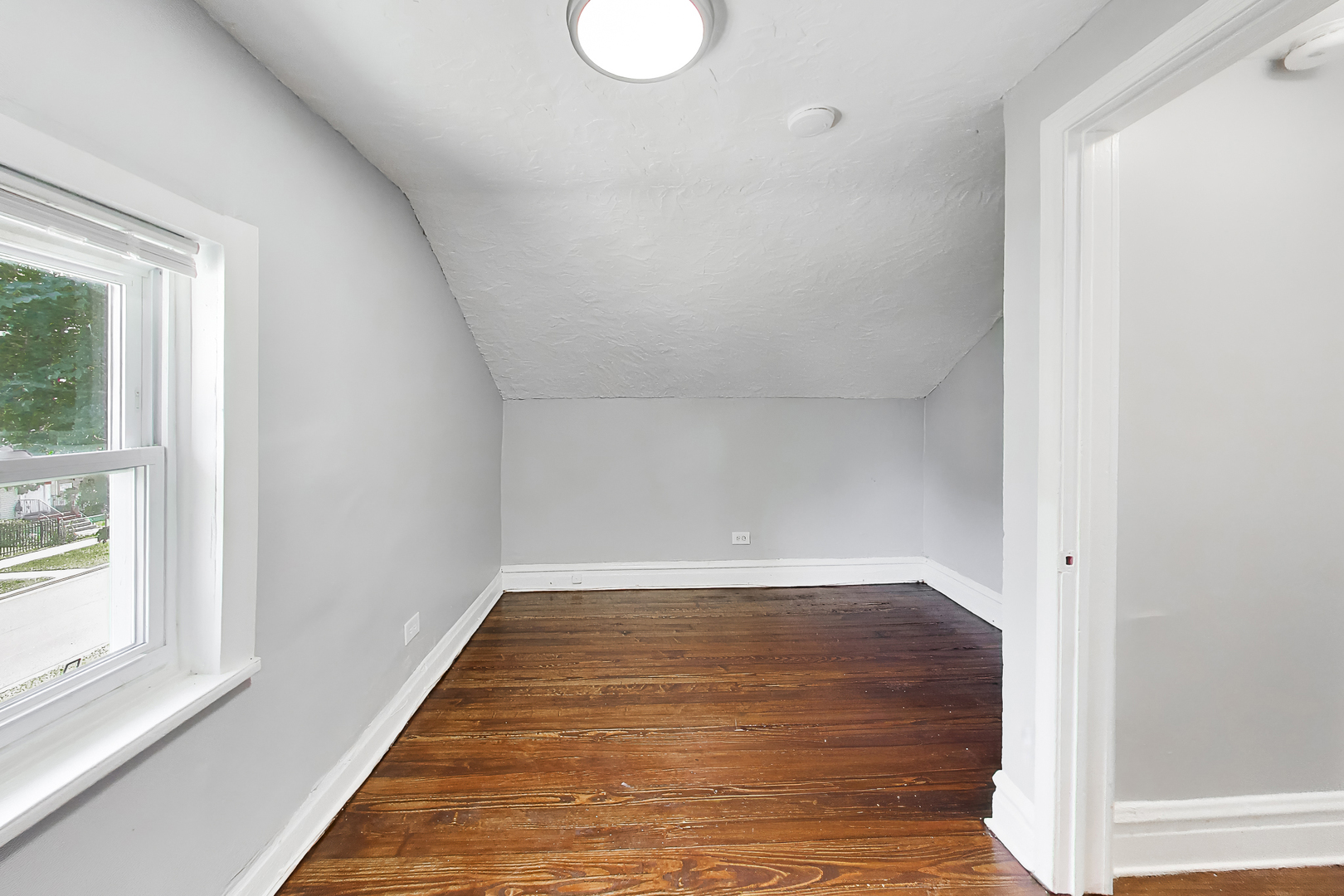 664 Lenox Avenue Property Photo 24