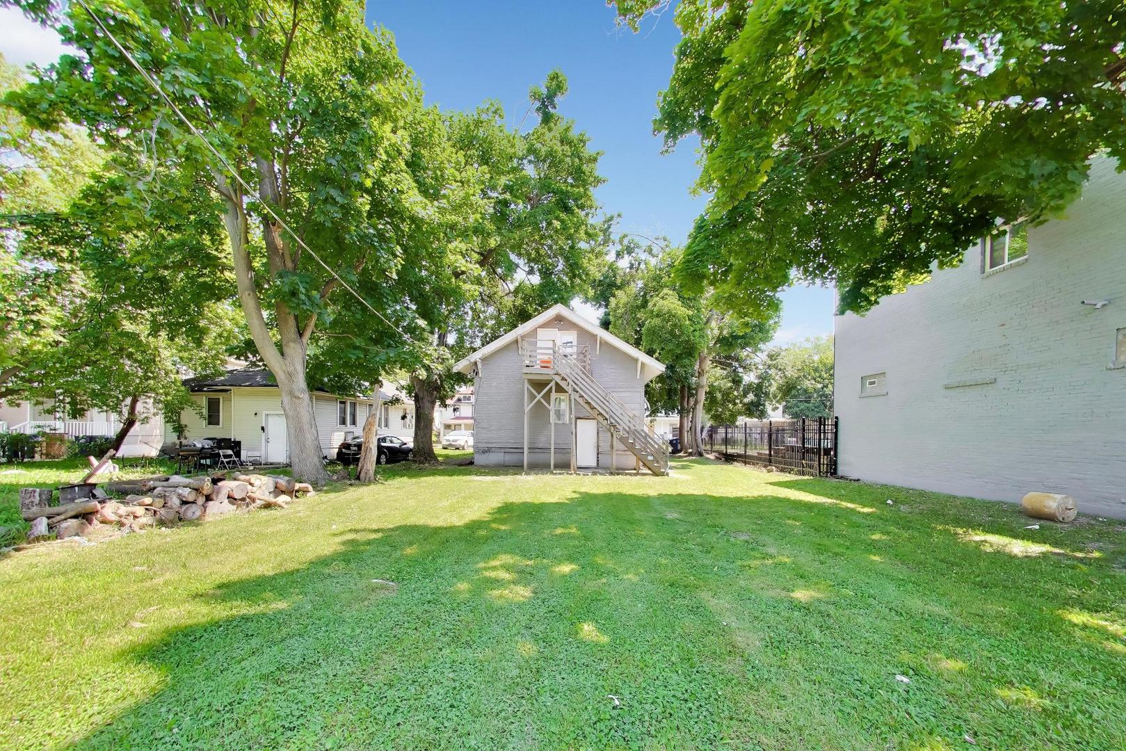 664 Lenox Avenue Property Photo 35