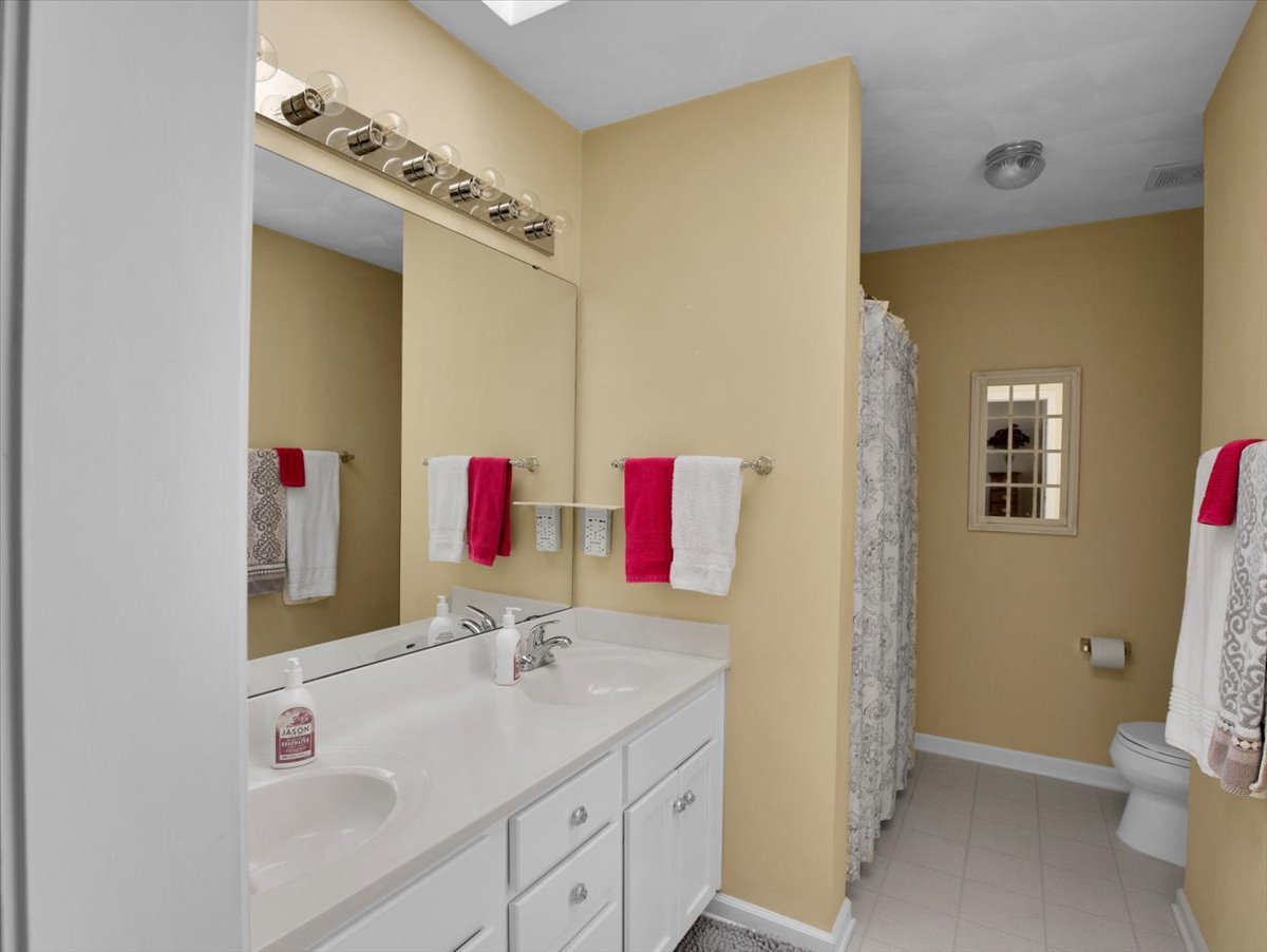 8532 Suffolk Drive Property Photo 19