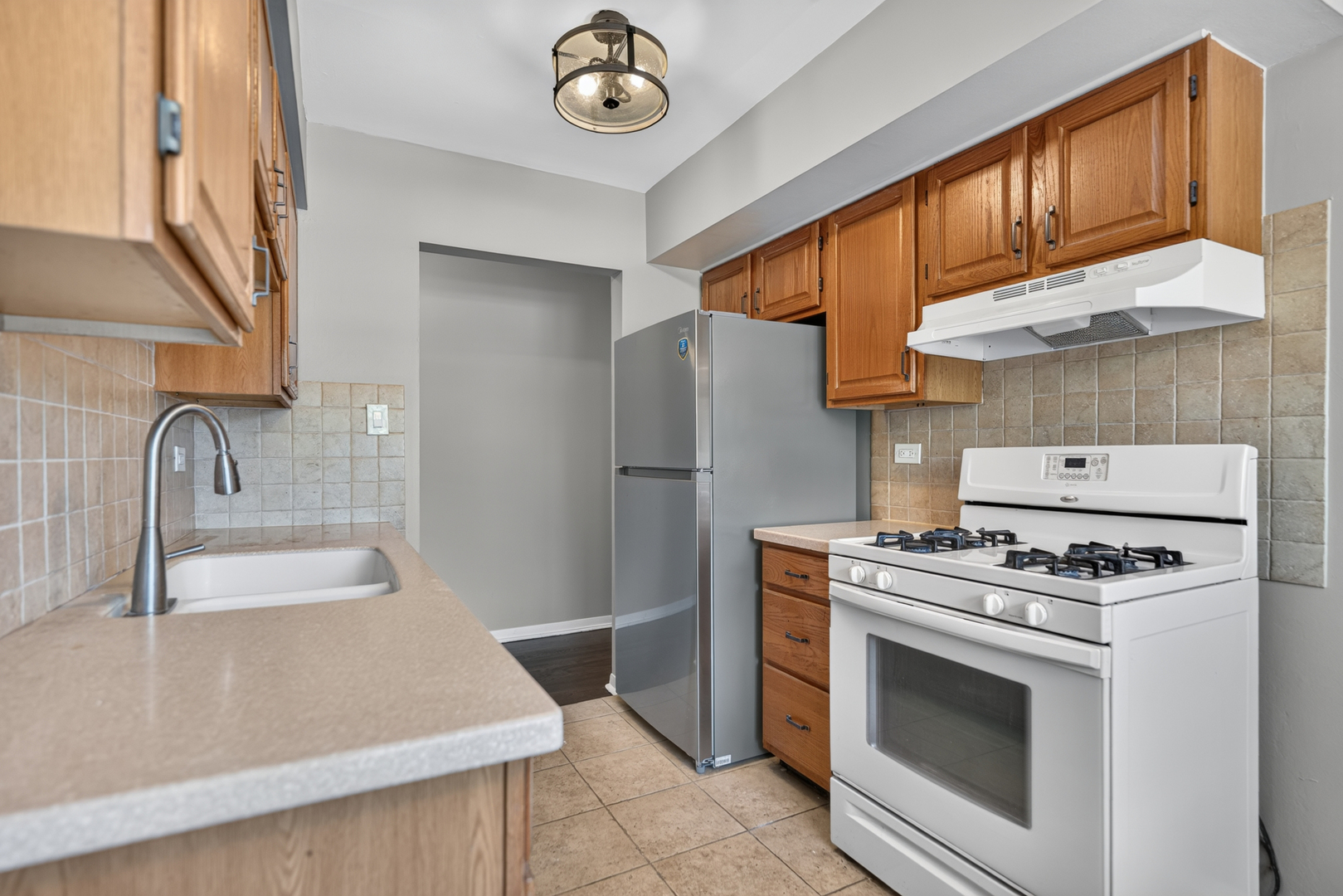 415 S Maple Avenue 503 Property Photo 11