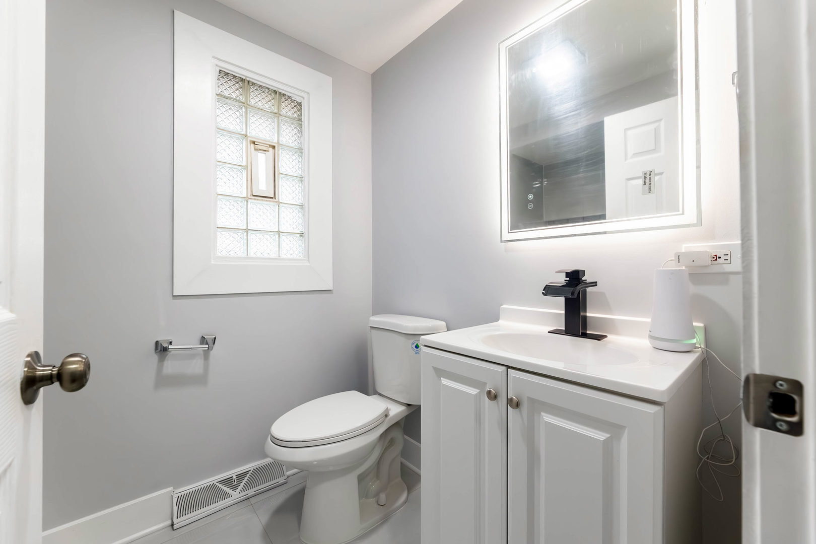 11619 S Aberdeen Street Property Photo 11