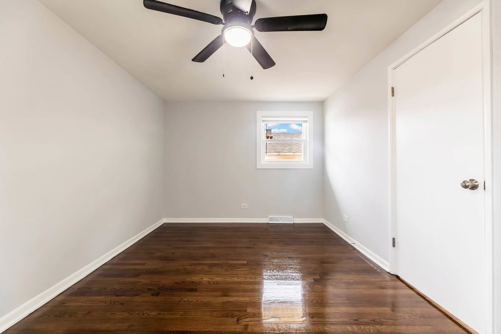 11619 S Aberdeen Street Property Photo 14