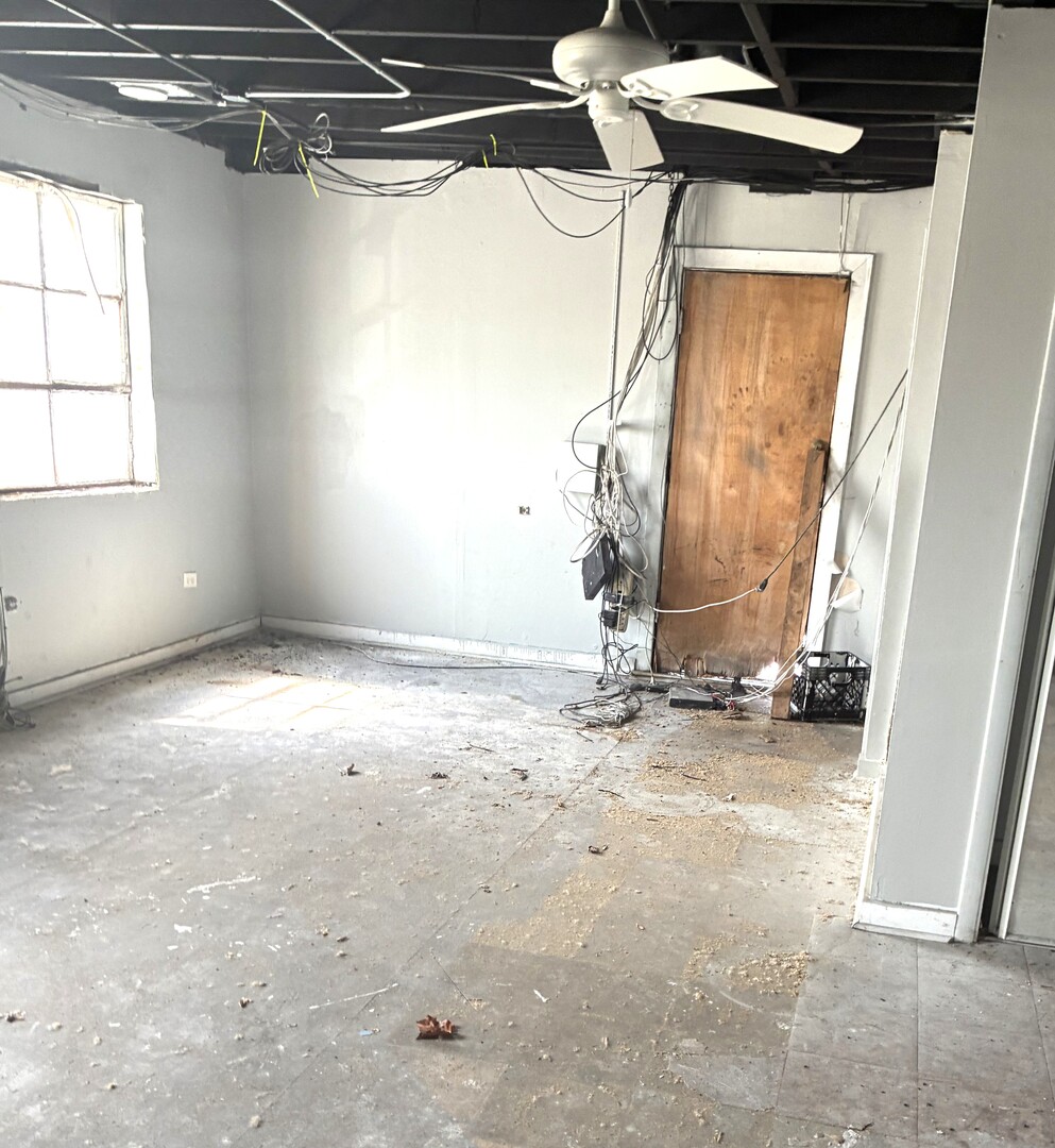 10936 S Vincennes Avenue Property Photo 4