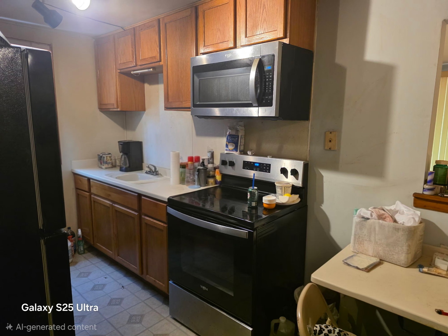 8525 S Kedzie Street 106 Property Photo 5