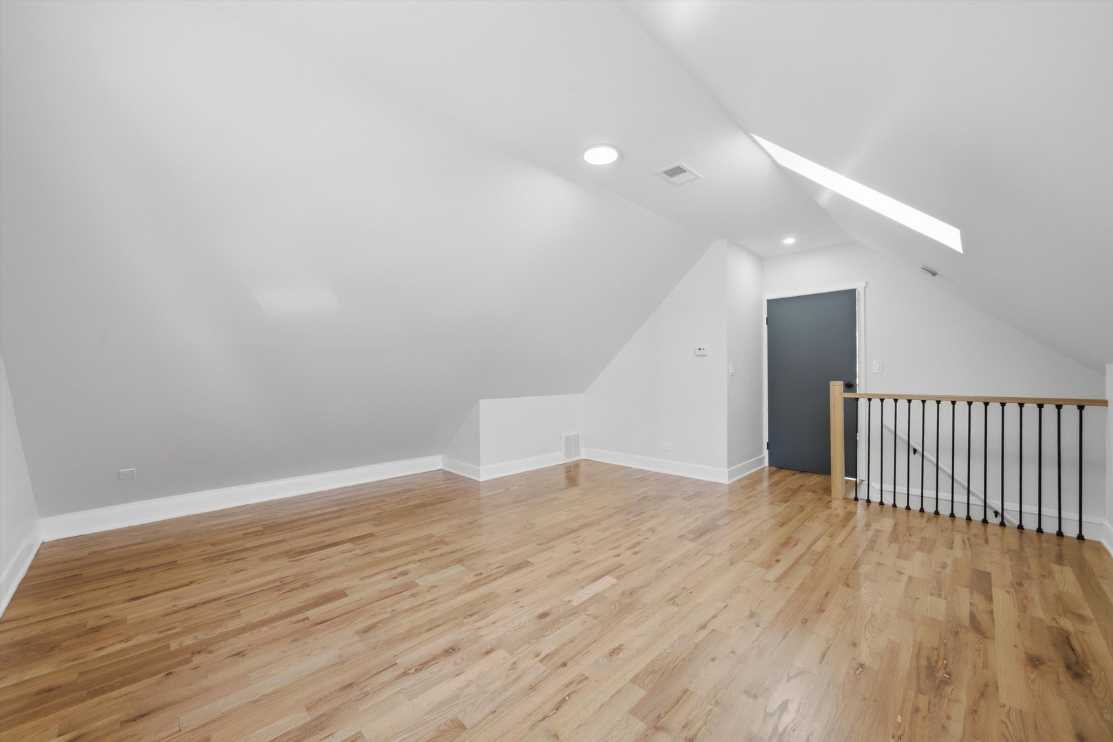 6332 N Mobile Avenue Property Photo 25