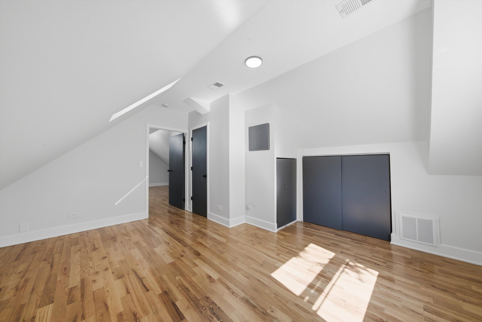 6332 N Mobile Avenue Property Photo 26