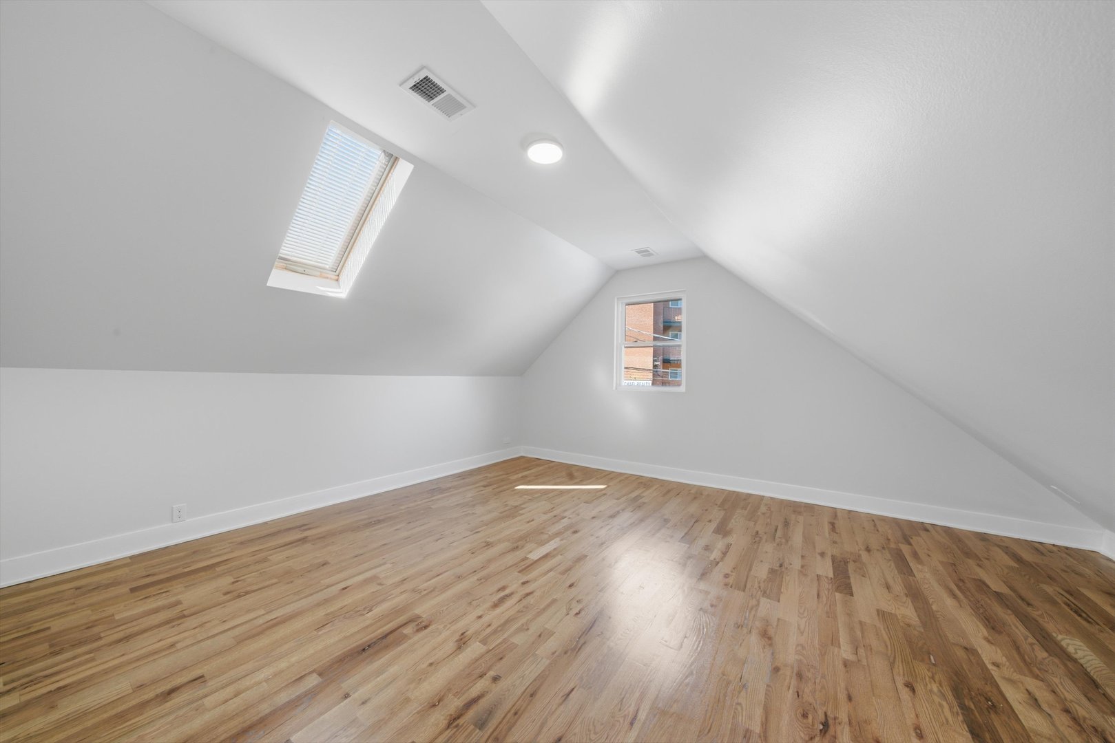 6332 N Mobile Avenue Property Photo 27