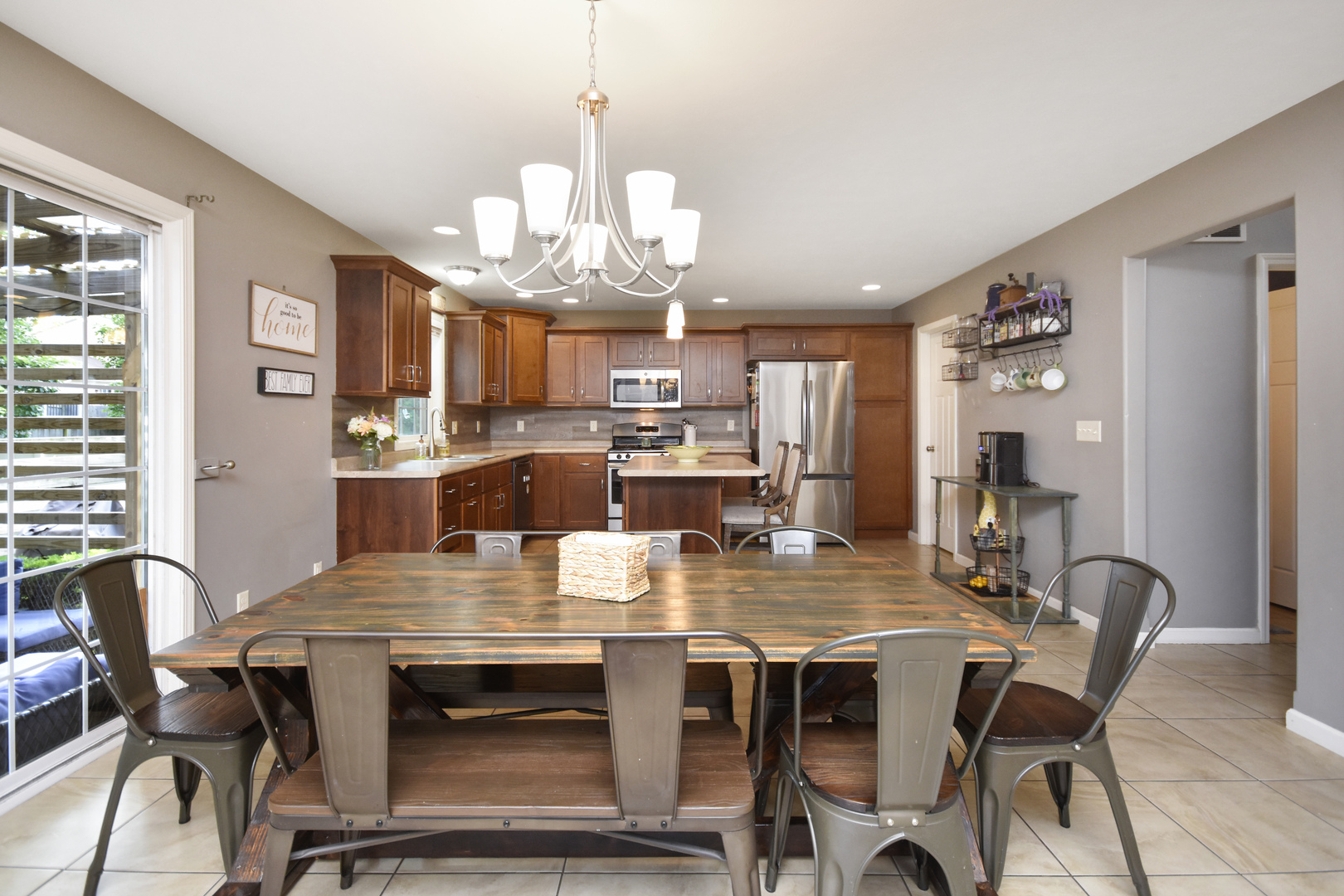 2908 Steppe Lane Property Photo 14