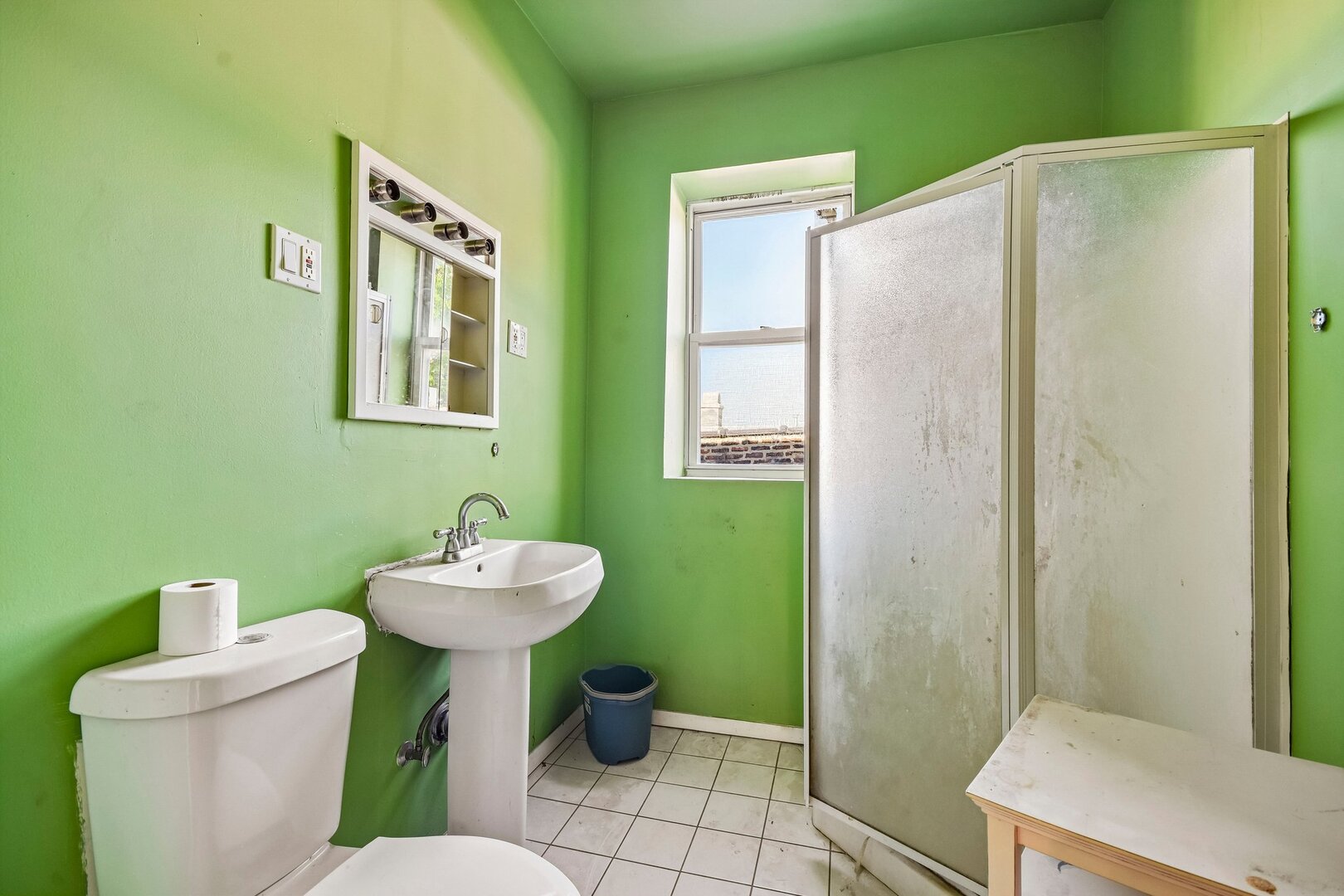 12698713 Property Photo 23