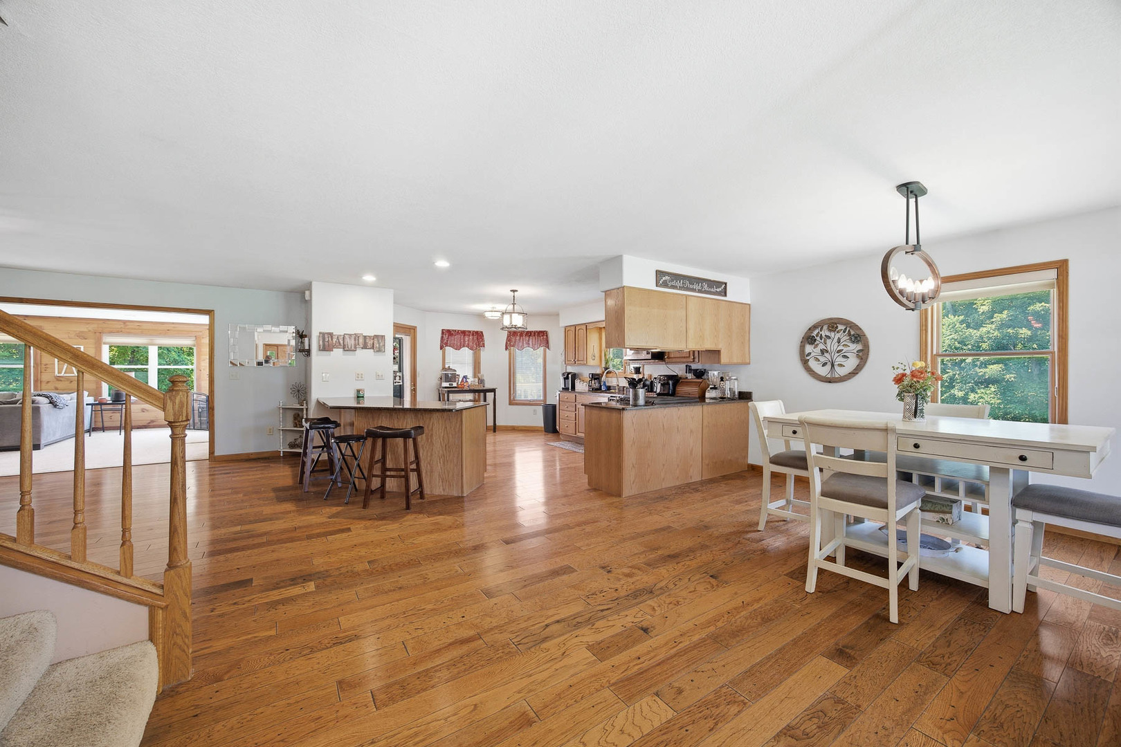 169 State Highway 128 Property Photo 5
