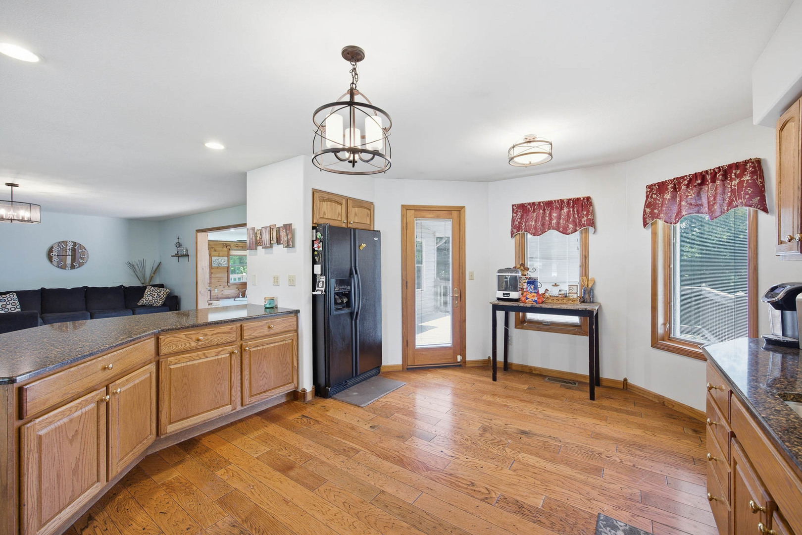 169 State Highway 128 Property Photo 8
