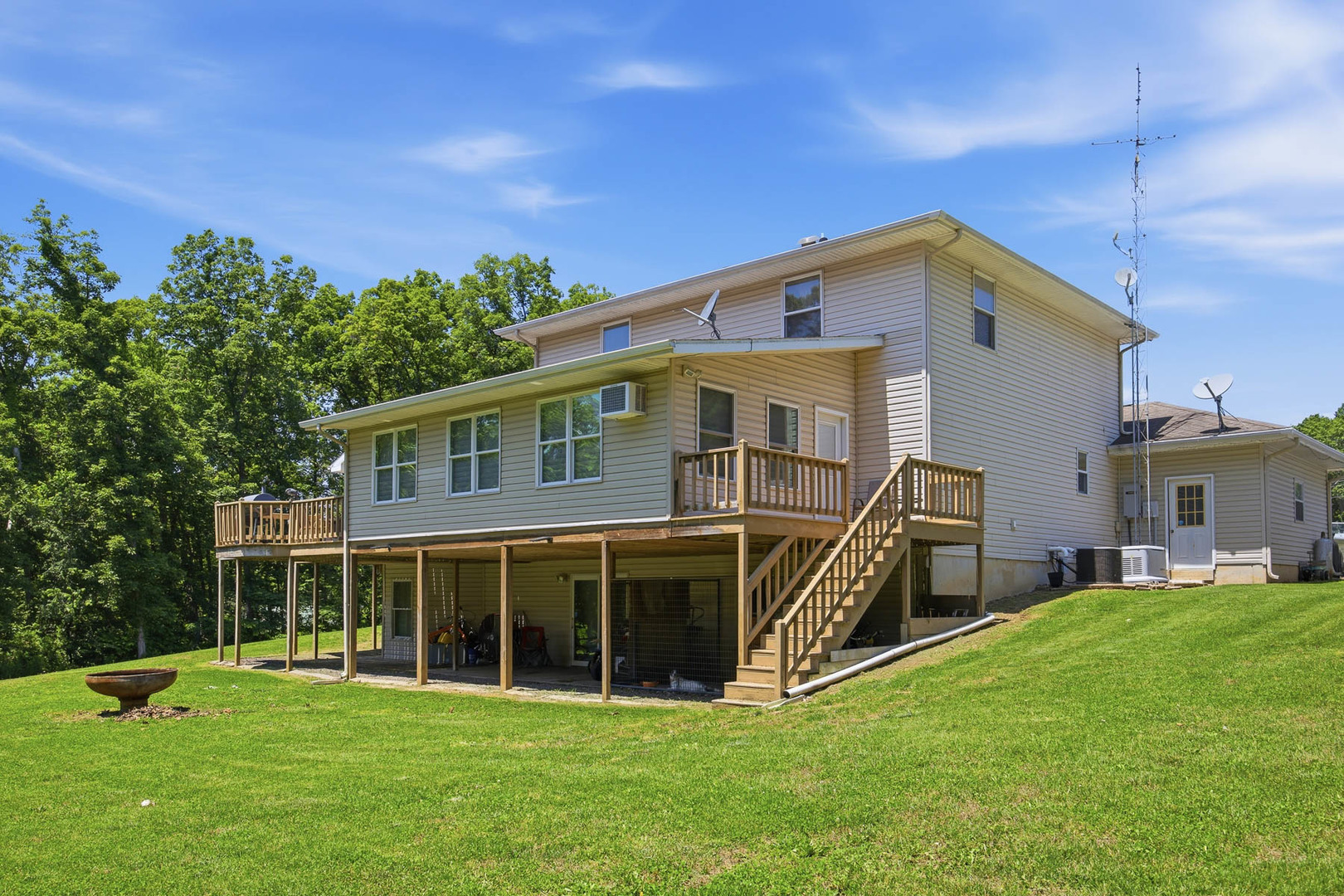 169 State Highway 128 Property Photo 36