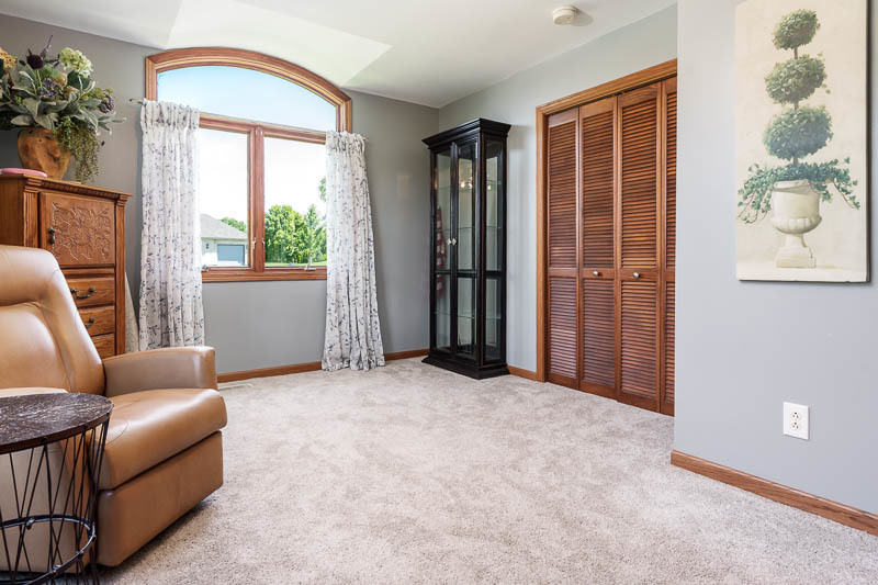 7887 Canterbury Ridge Property Photo 25