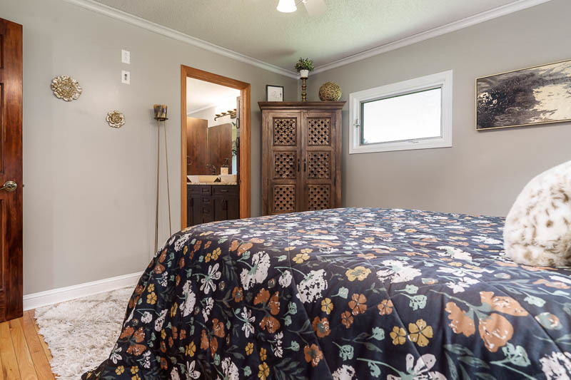 7887 Canterbury Ridge Property Photo 28