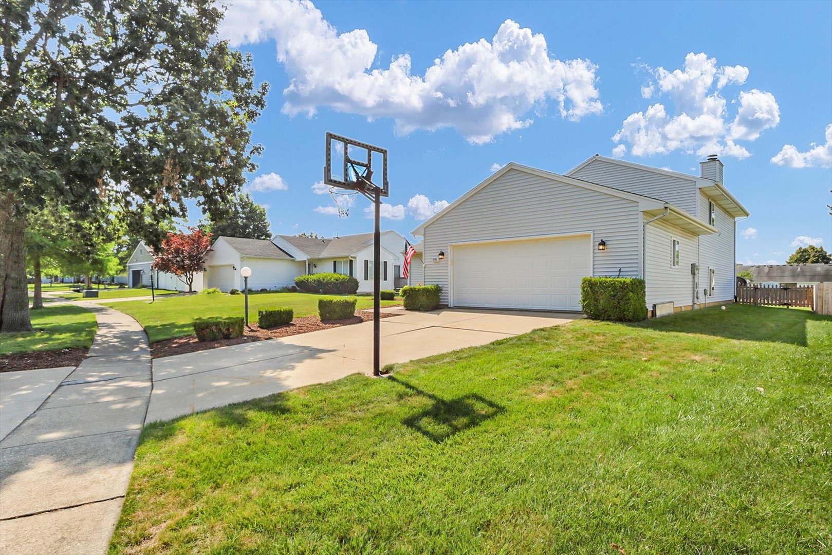 3205 Timberline Drive Property Photo 2