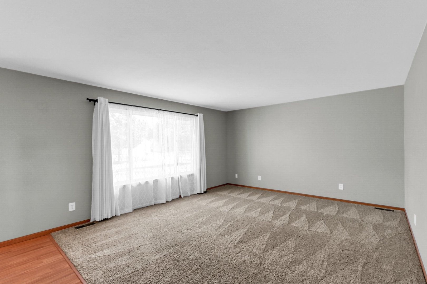 3205 Timberline Drive Property Photo 8